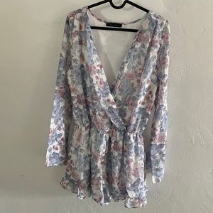 Honey Punch - Floral romper - Medium
